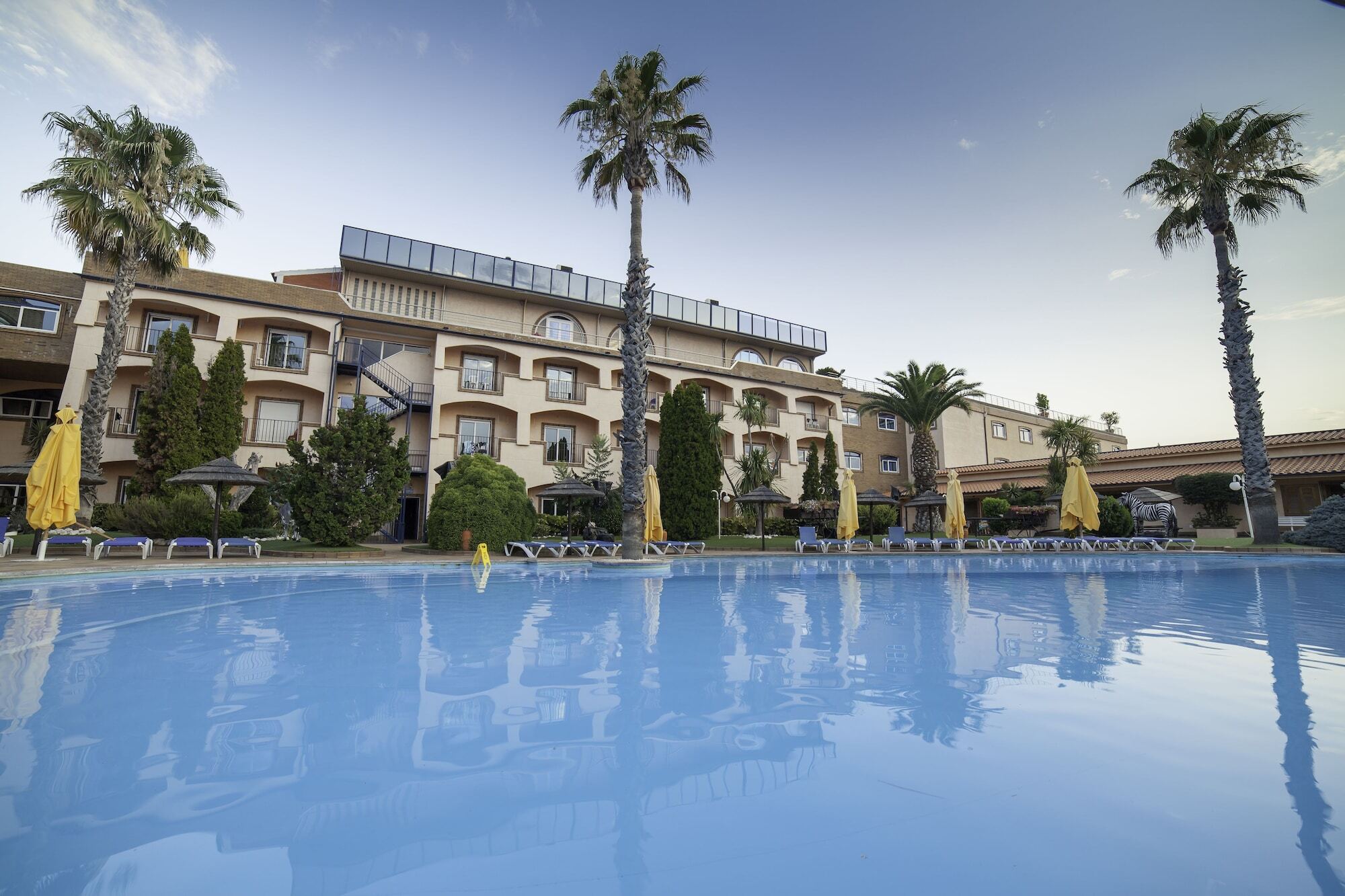 Alambique - Hotel Resort & Spa Fundão Екстериор снимка